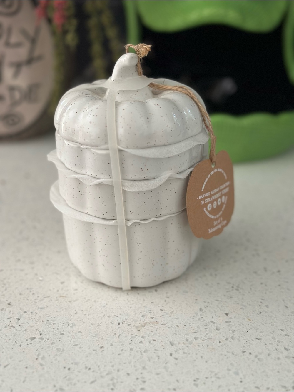 NWT•Ceramic Pumpkin Stackable Measuring Cup Set